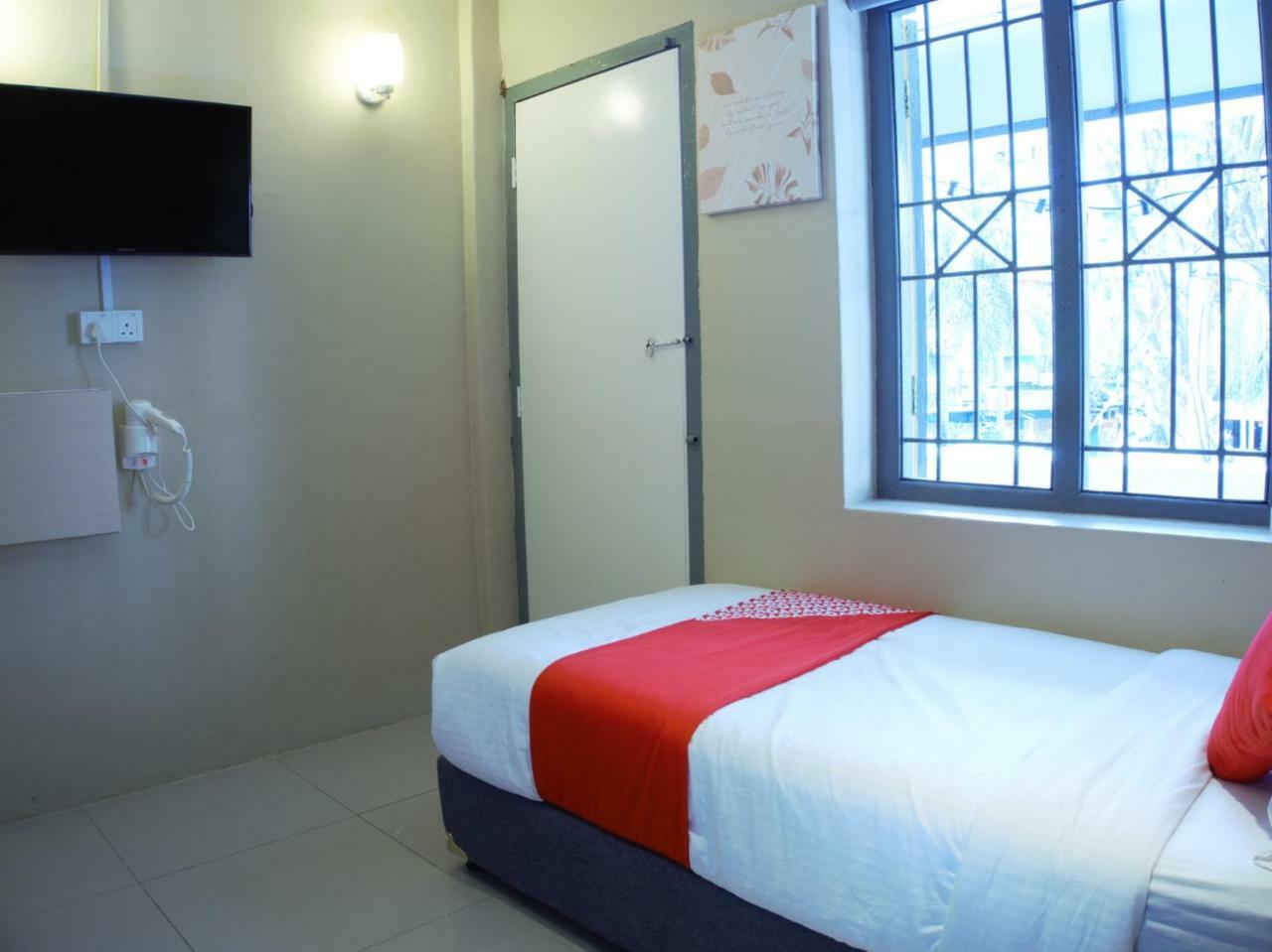 Oyo 90121 Summer House Bed & Cafe Kuala Lumpur Kültér fotó